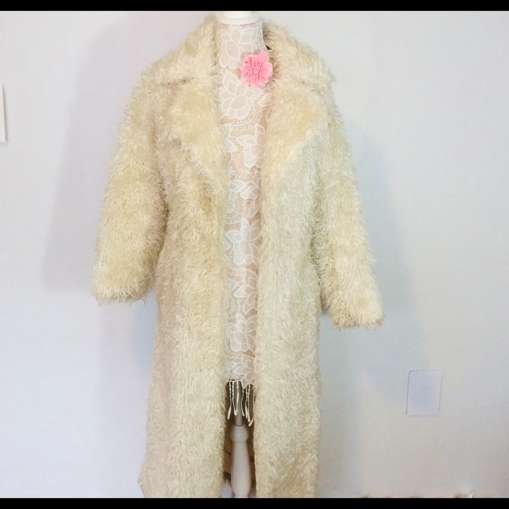 Vintage Faux Fur White Coat